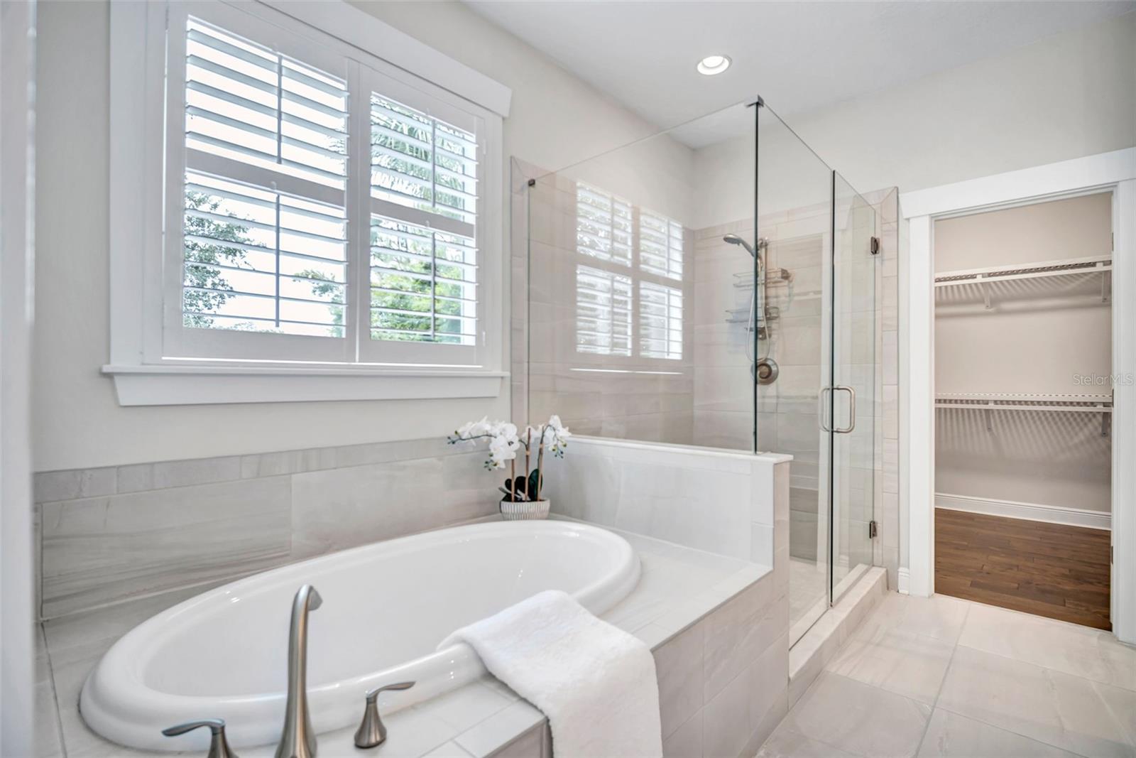 3615 W RENELLIE CIR — photo 53