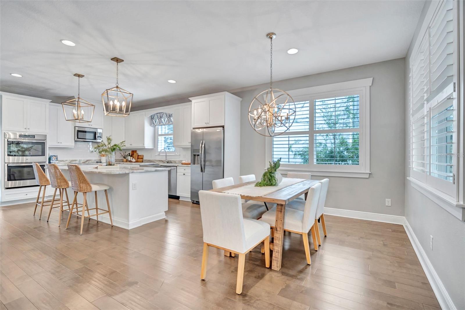 3615 W RENELLIE CIR — photo 17