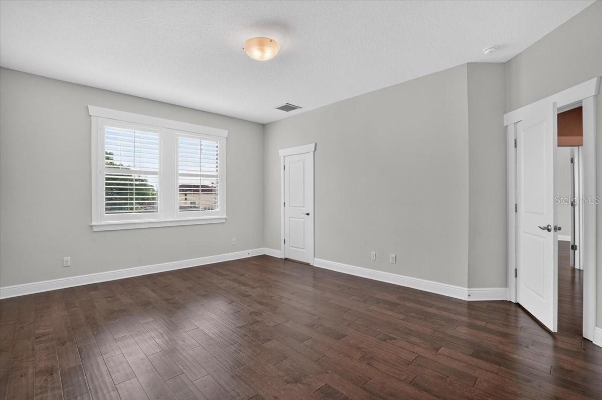 3615 W RENELLIE CIR — photo 37