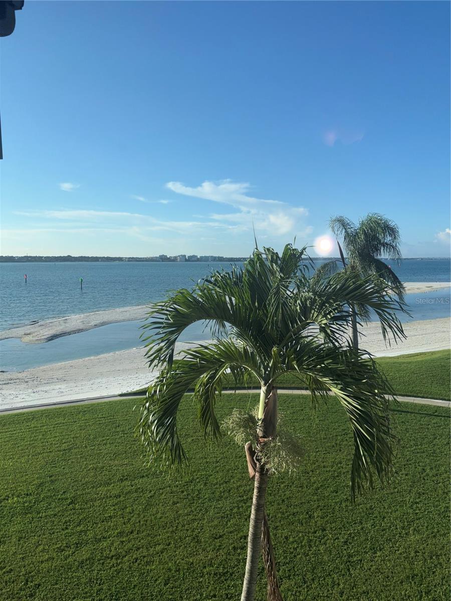 895 S GULFVIEW BLVD #303 — photo 50