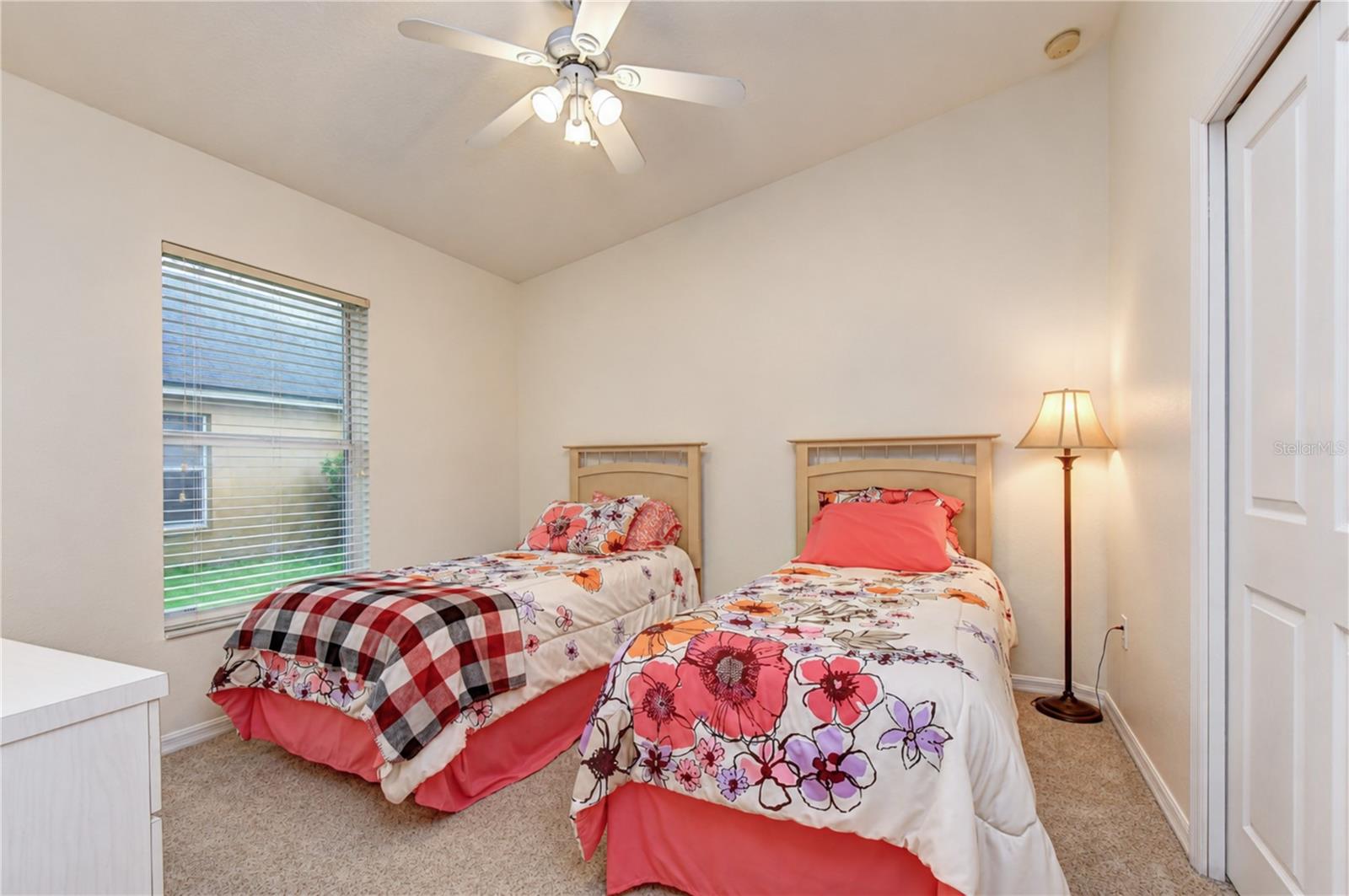 6209 GANNETDALE DR — photo 19