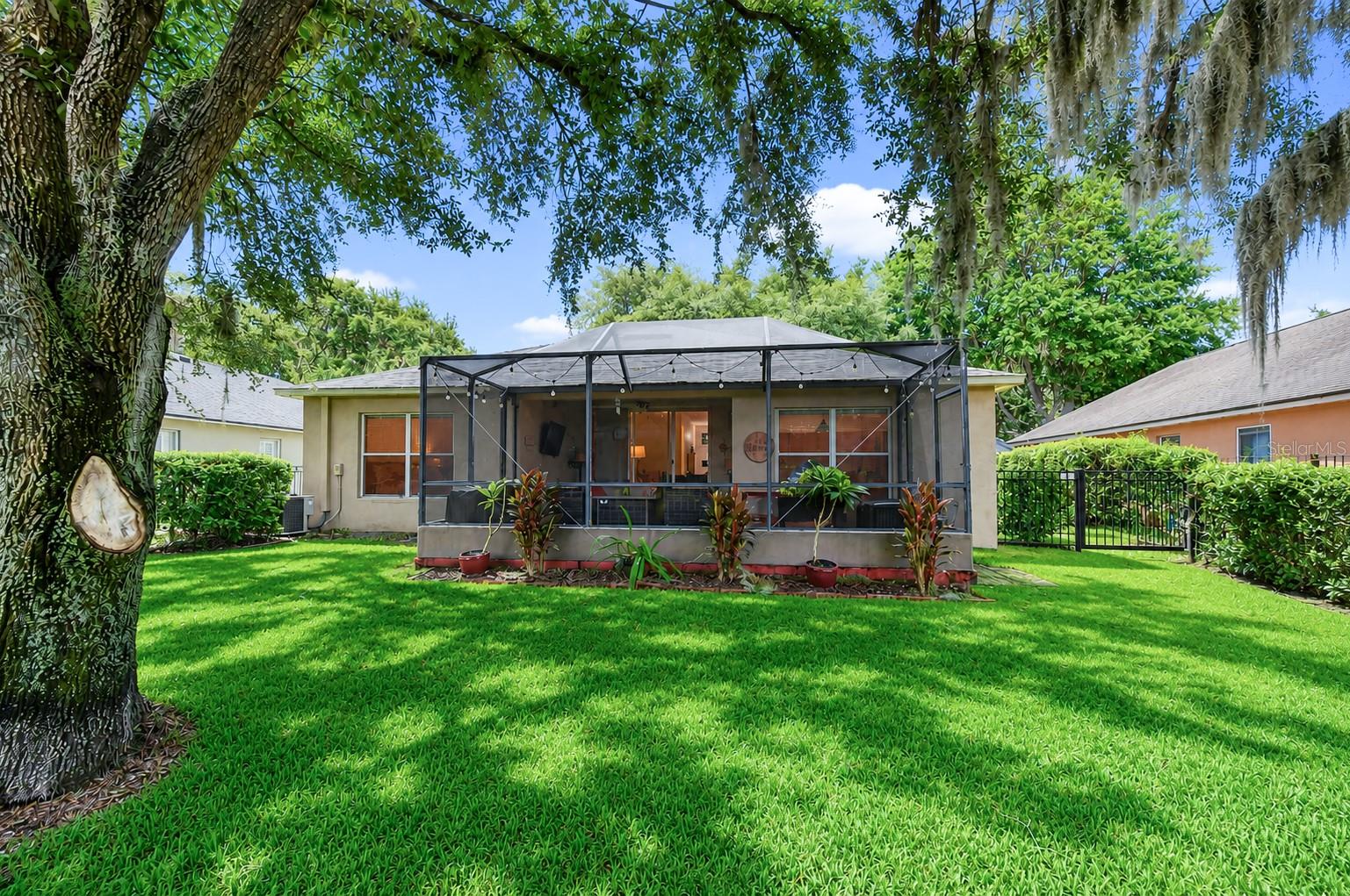 6209 GANNETDALE DR — photo 3
