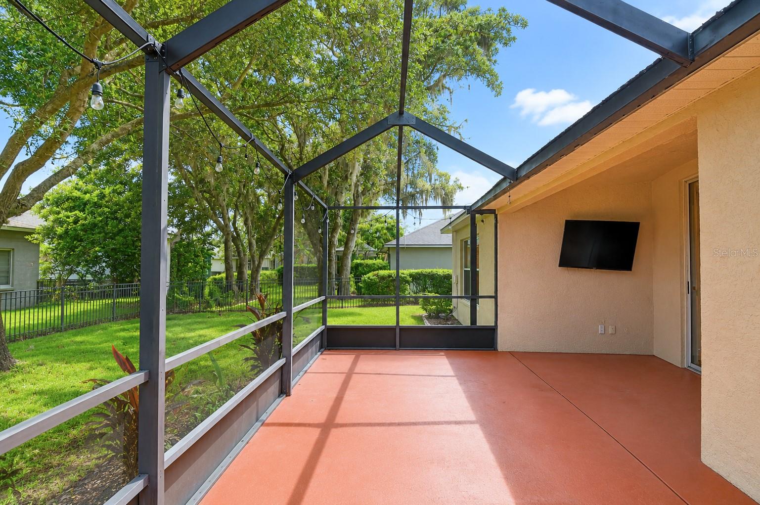 6209 GANNETDALE DR — photo 25