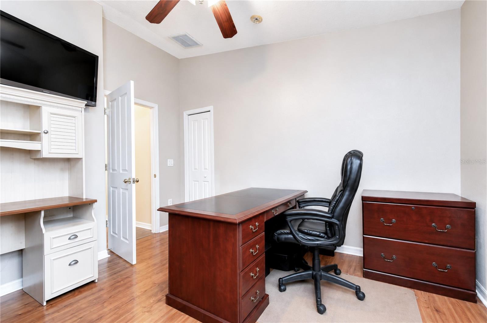 6209 GANNETDALE DR — photo 22