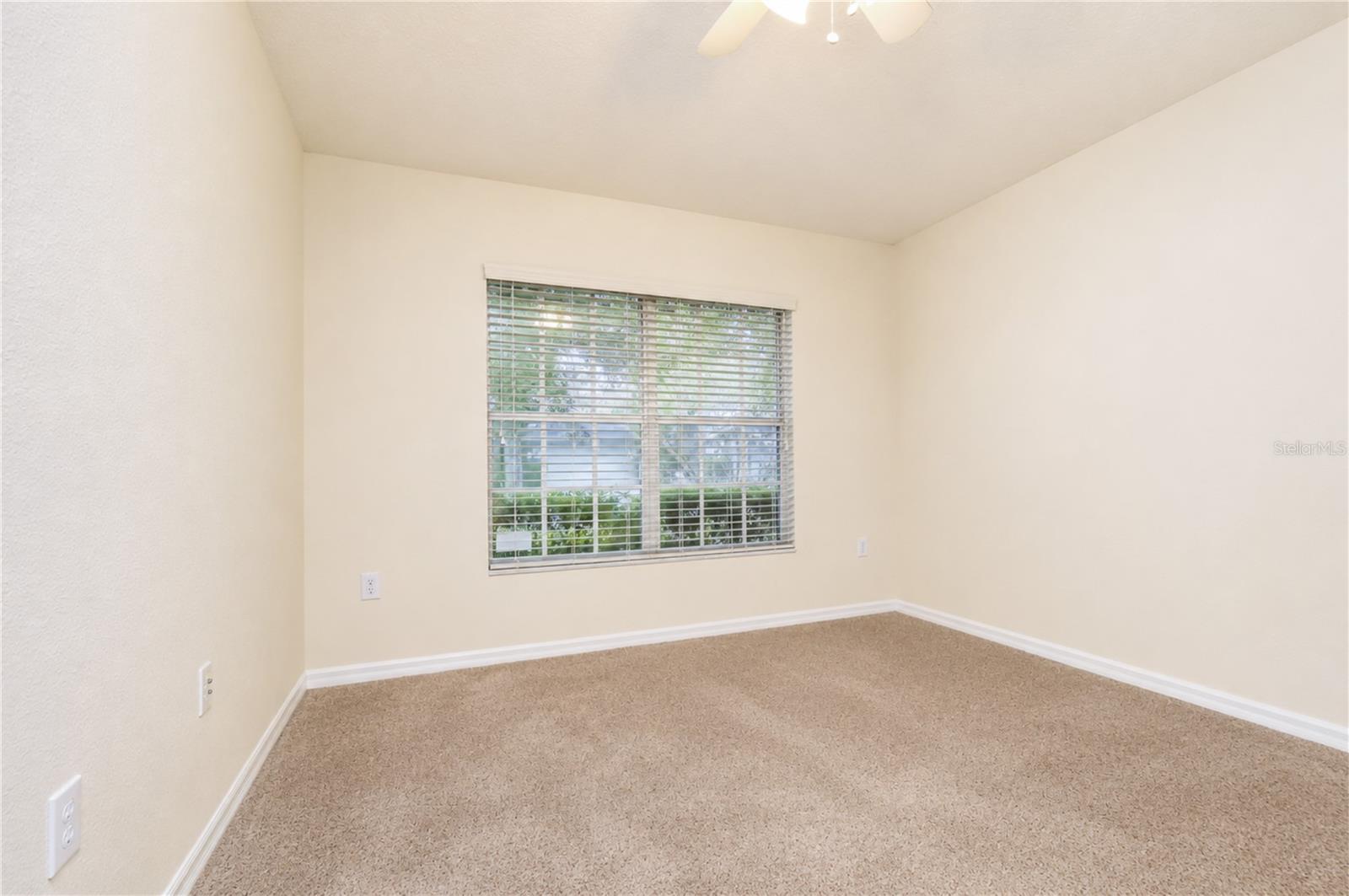 6209 GANNETDALE DR — photo 17