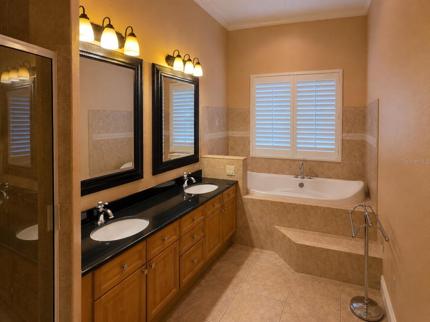4907 BAYSHORE BLVD #103 — photo 27