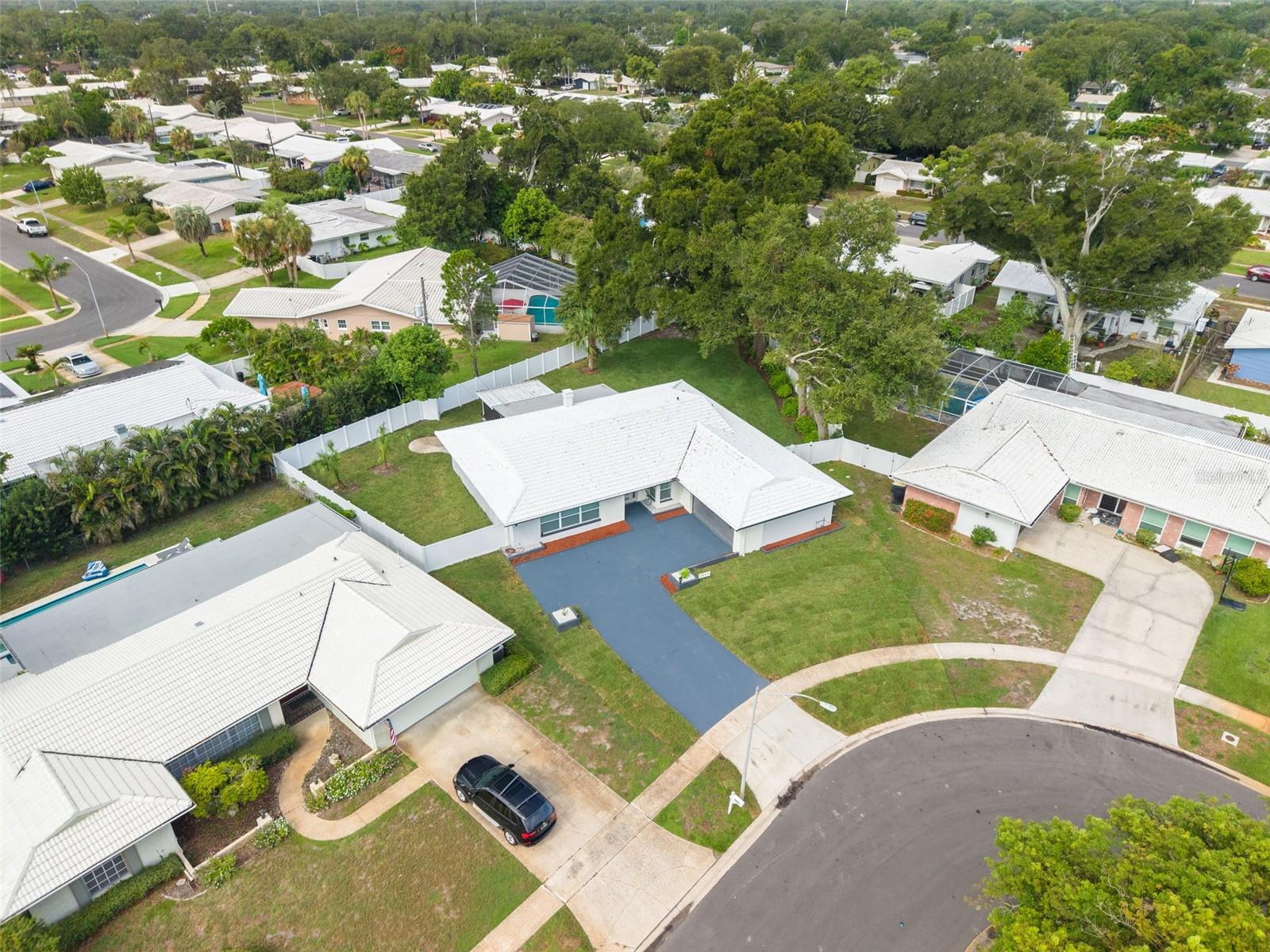 2065 ENVOY CT — photo 3