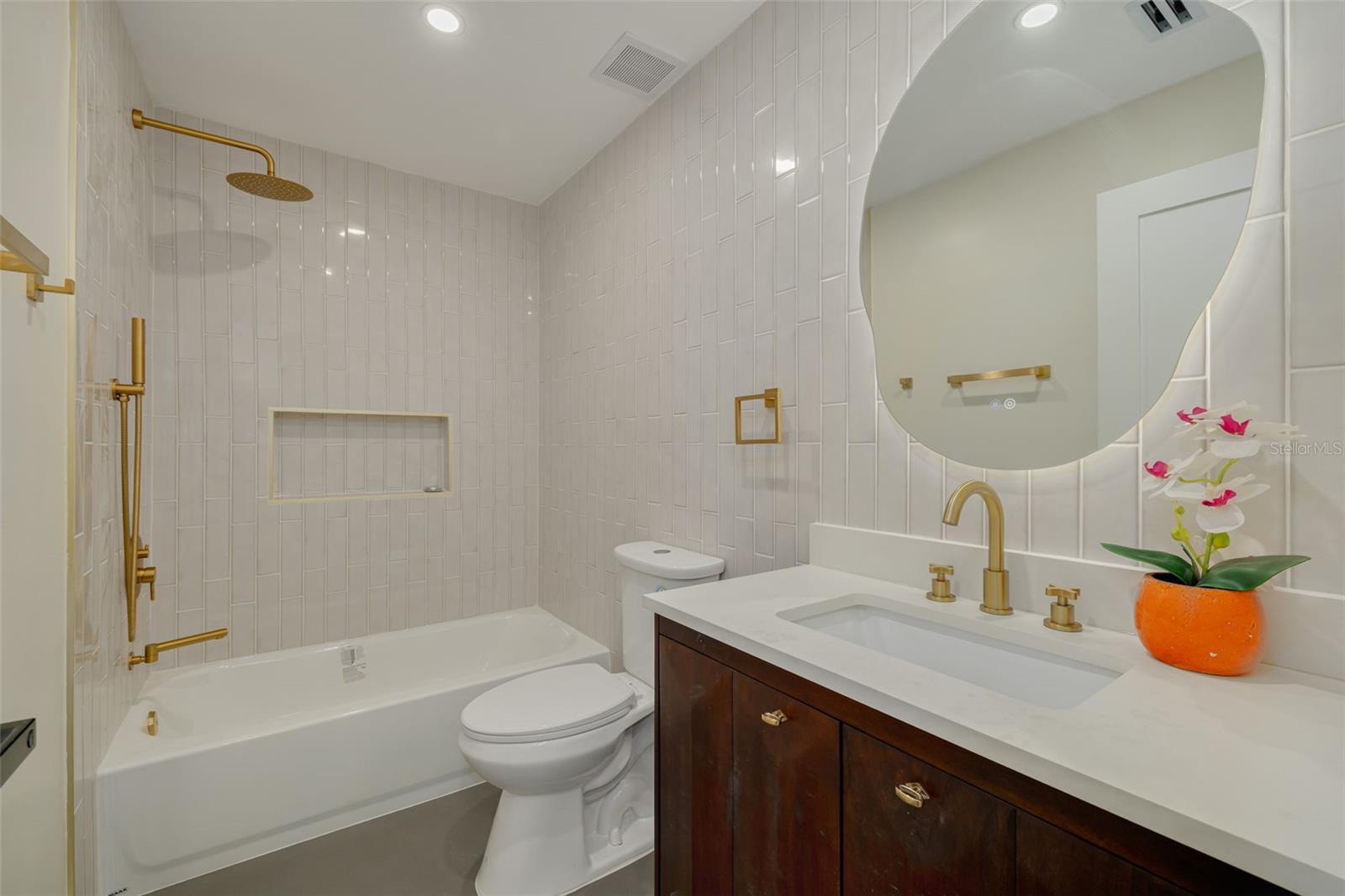 2065 ENVOY CT — photo 28
