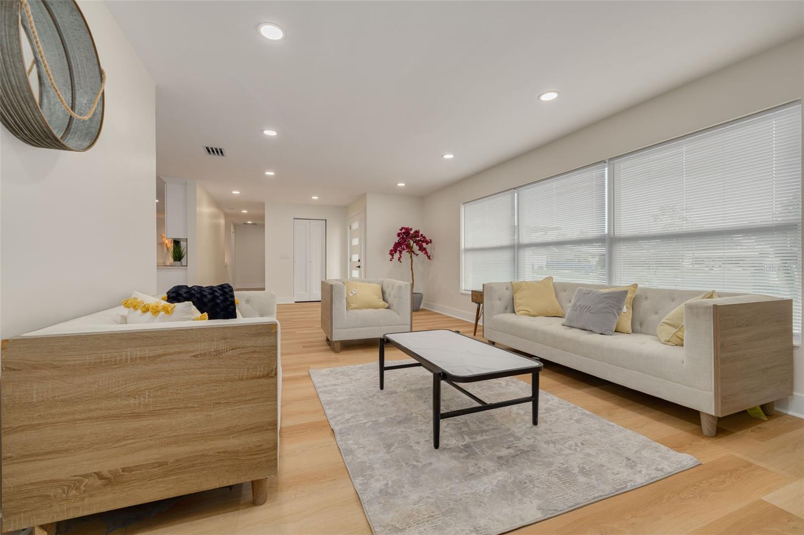 2065 ENVOY CT — photo 12