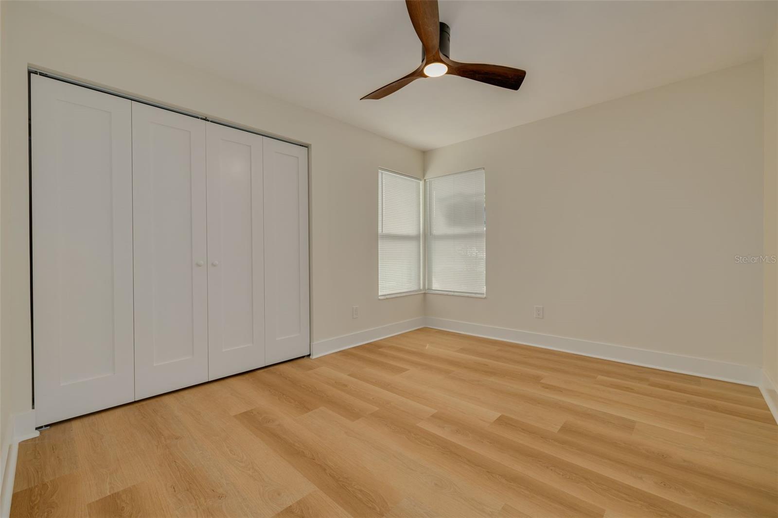 2065 ENVOY CT — photo 27