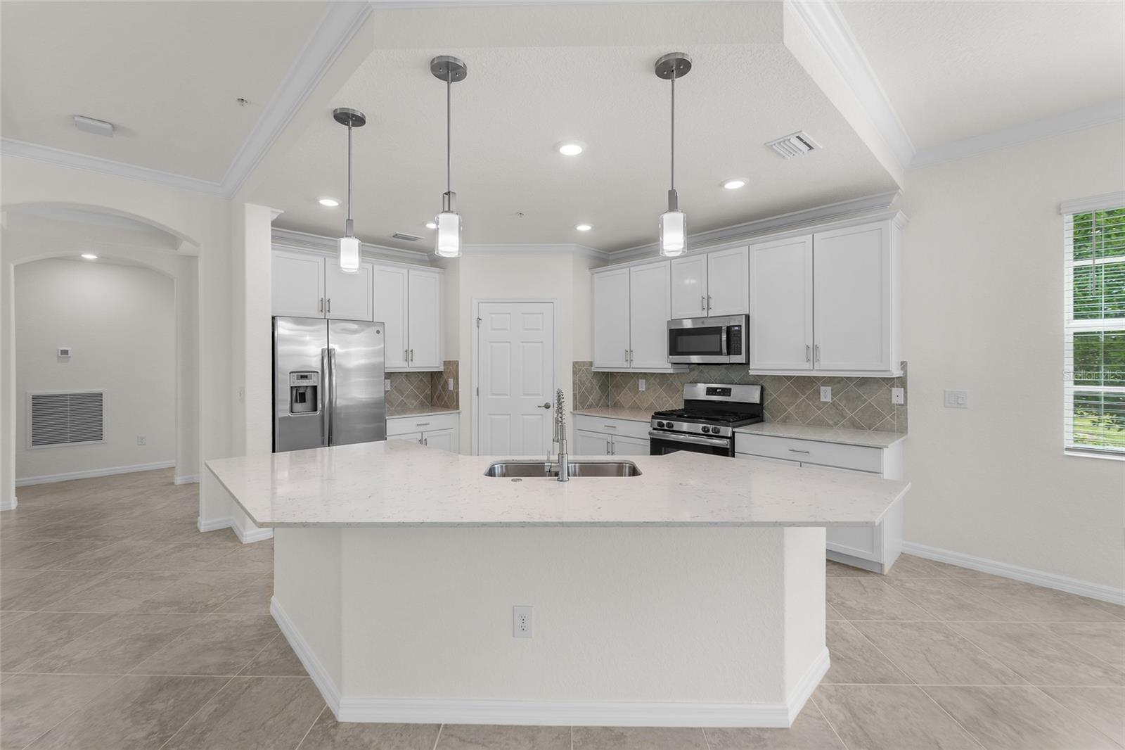 7342 DIVOT LOOP — photo 9