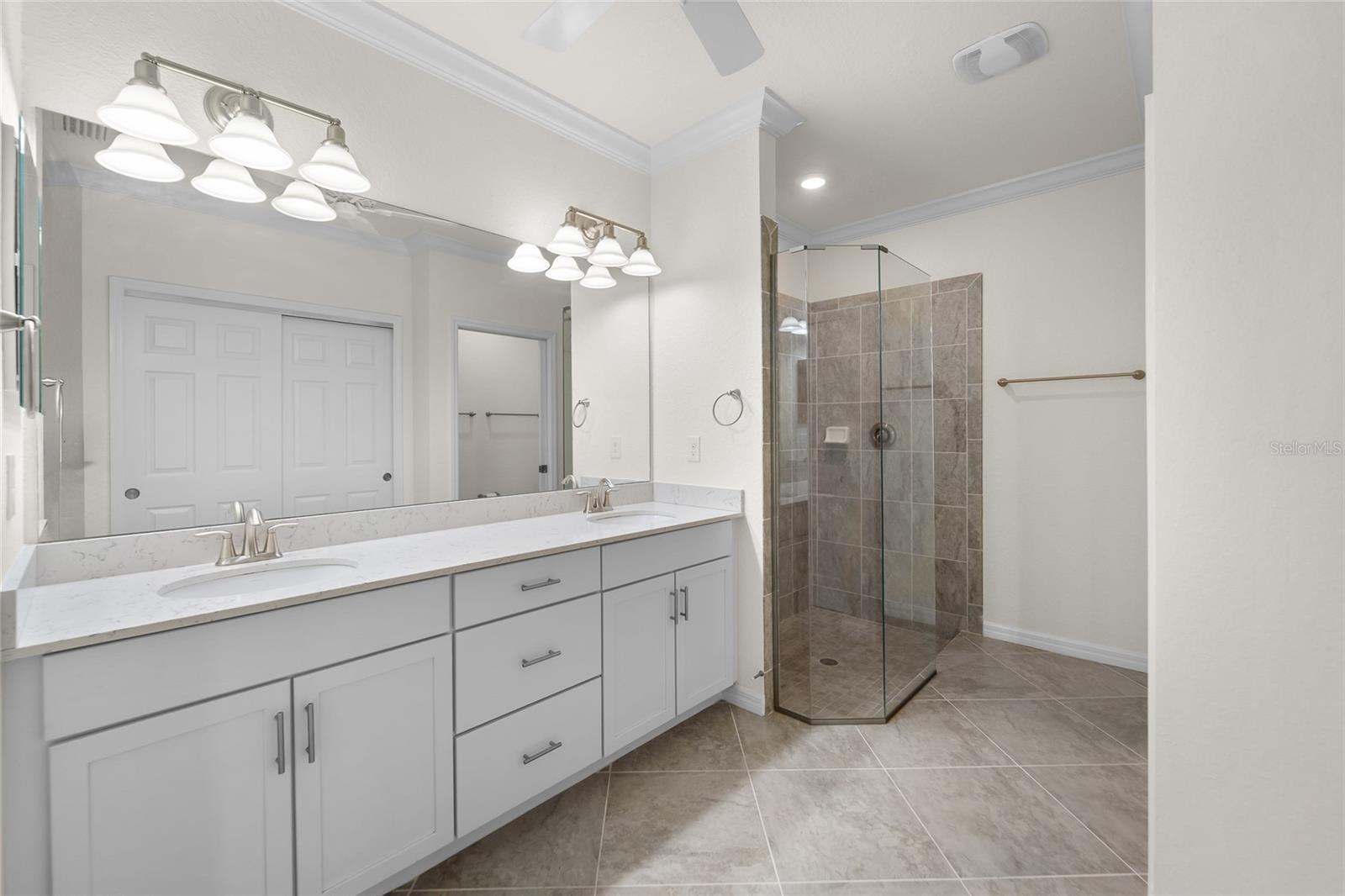7342 DIVOT LOOP — photo 15