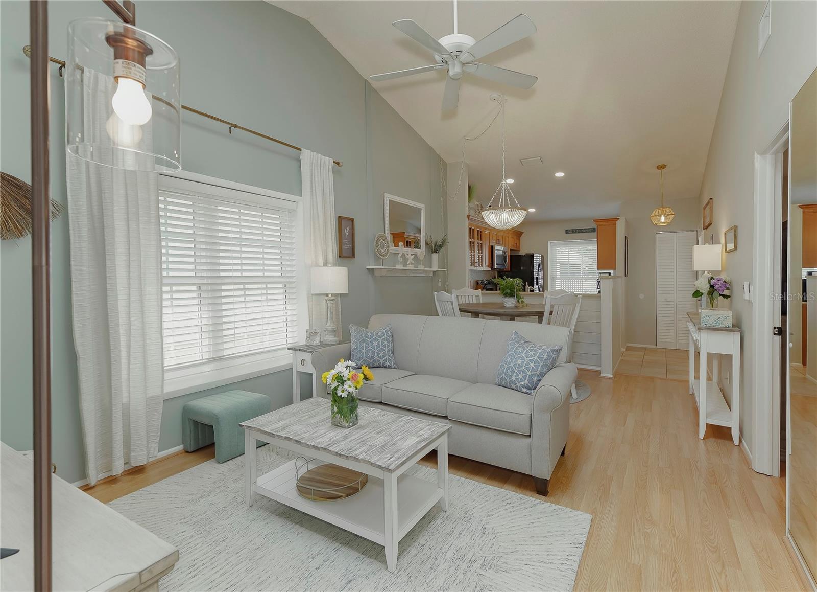 12223 SUN VISTA CT E — photo 12