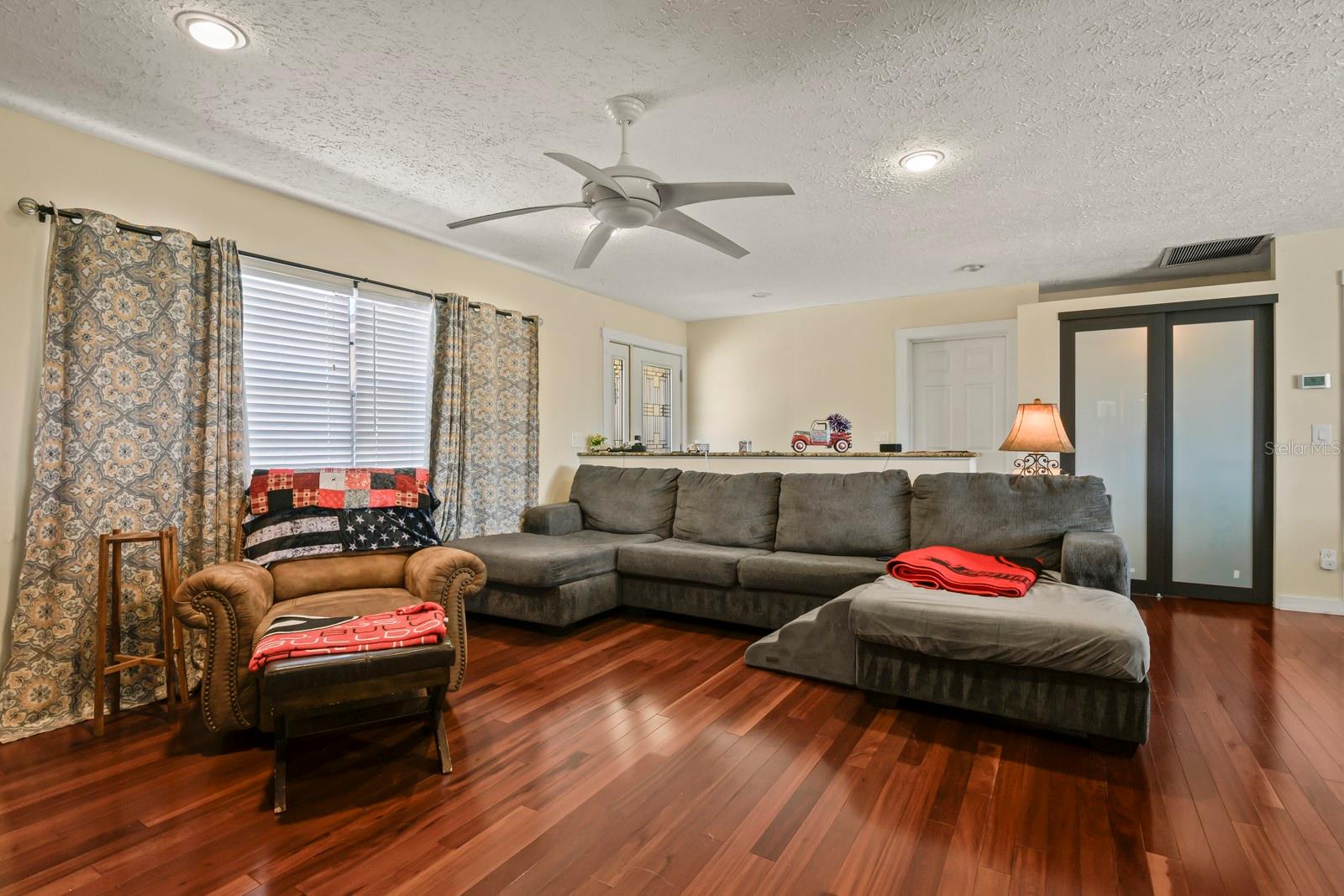 744 FLAMINGO DR — photo 24