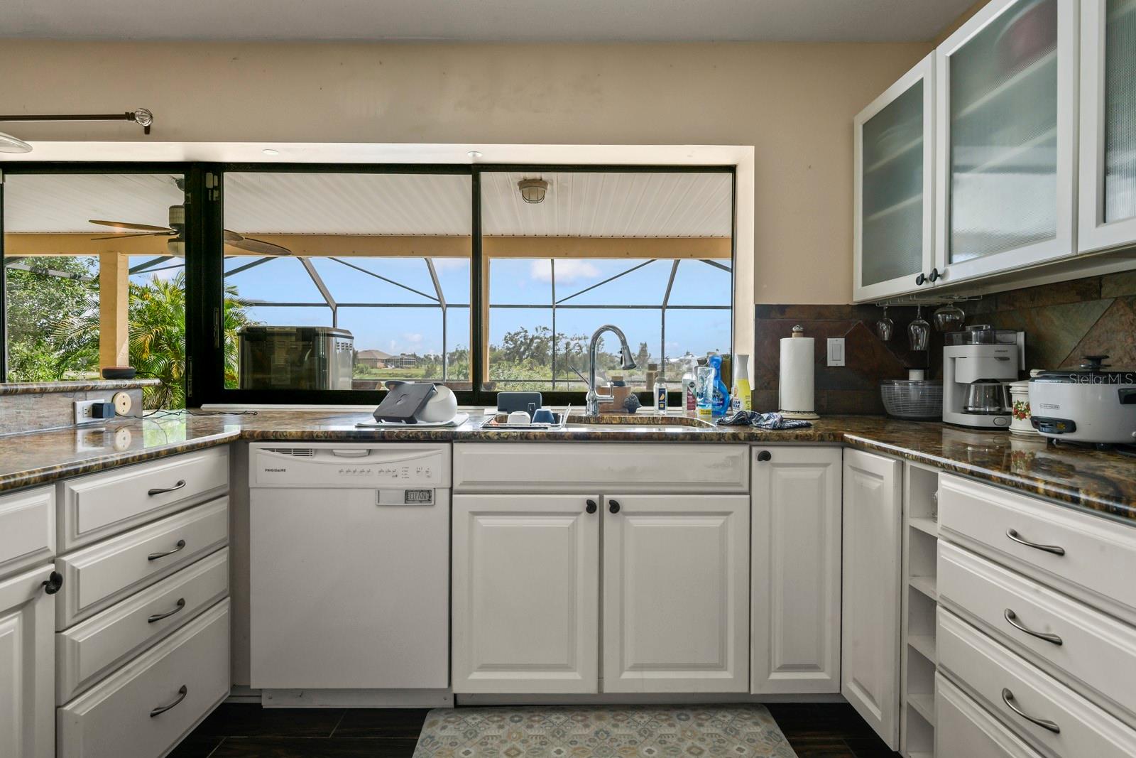 744 FLAMINGO DR — photo 13