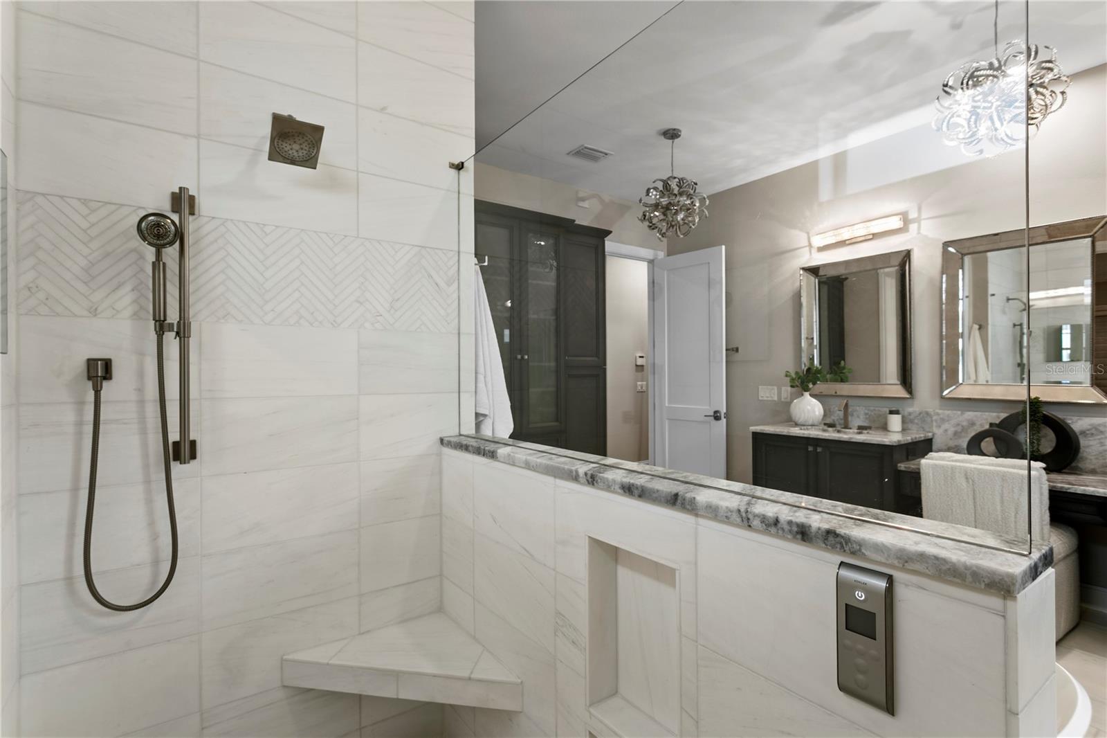 5016 W EVELYN DR — photo 40