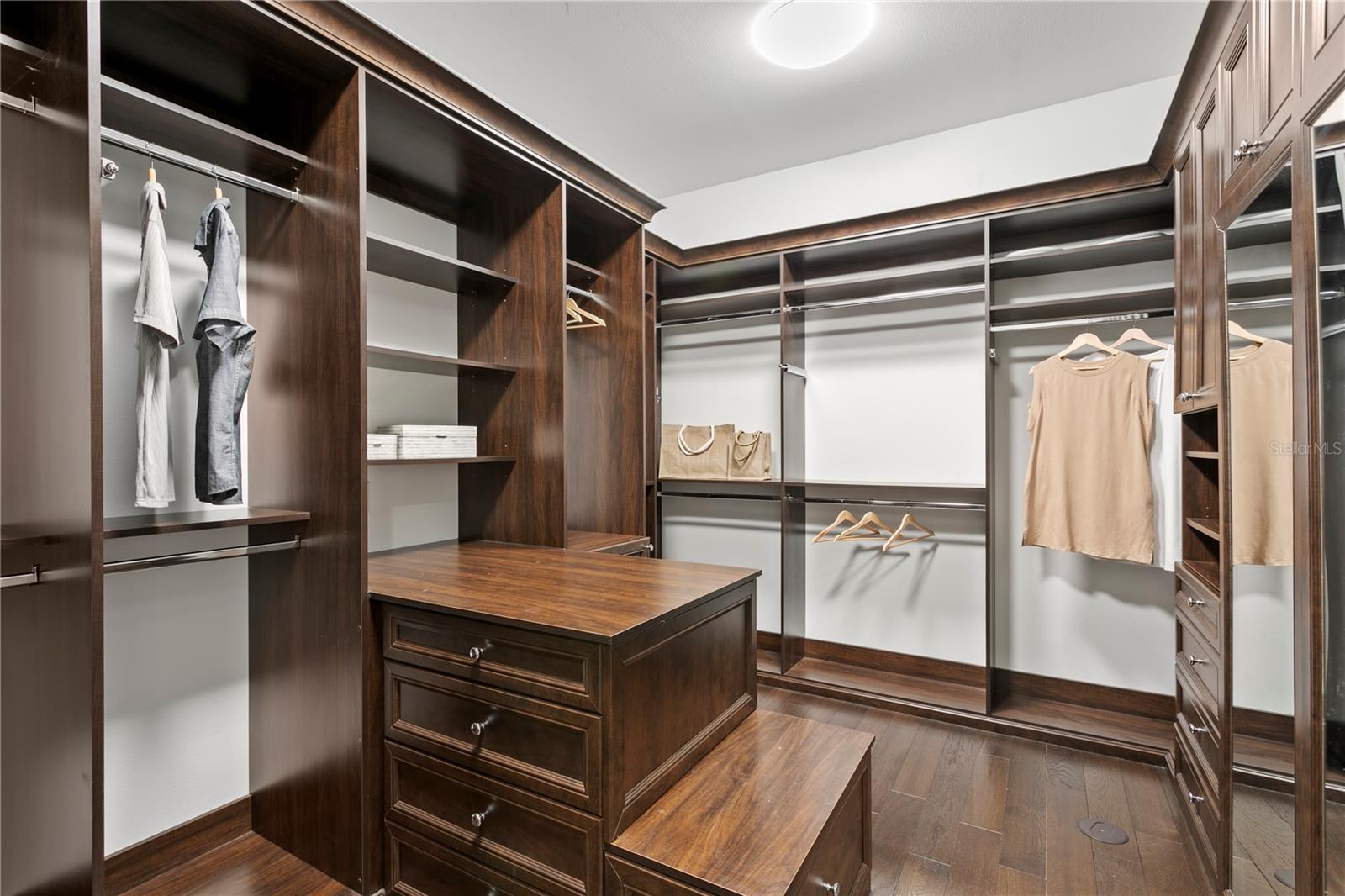 5016 W EVELYN DR — photo 41