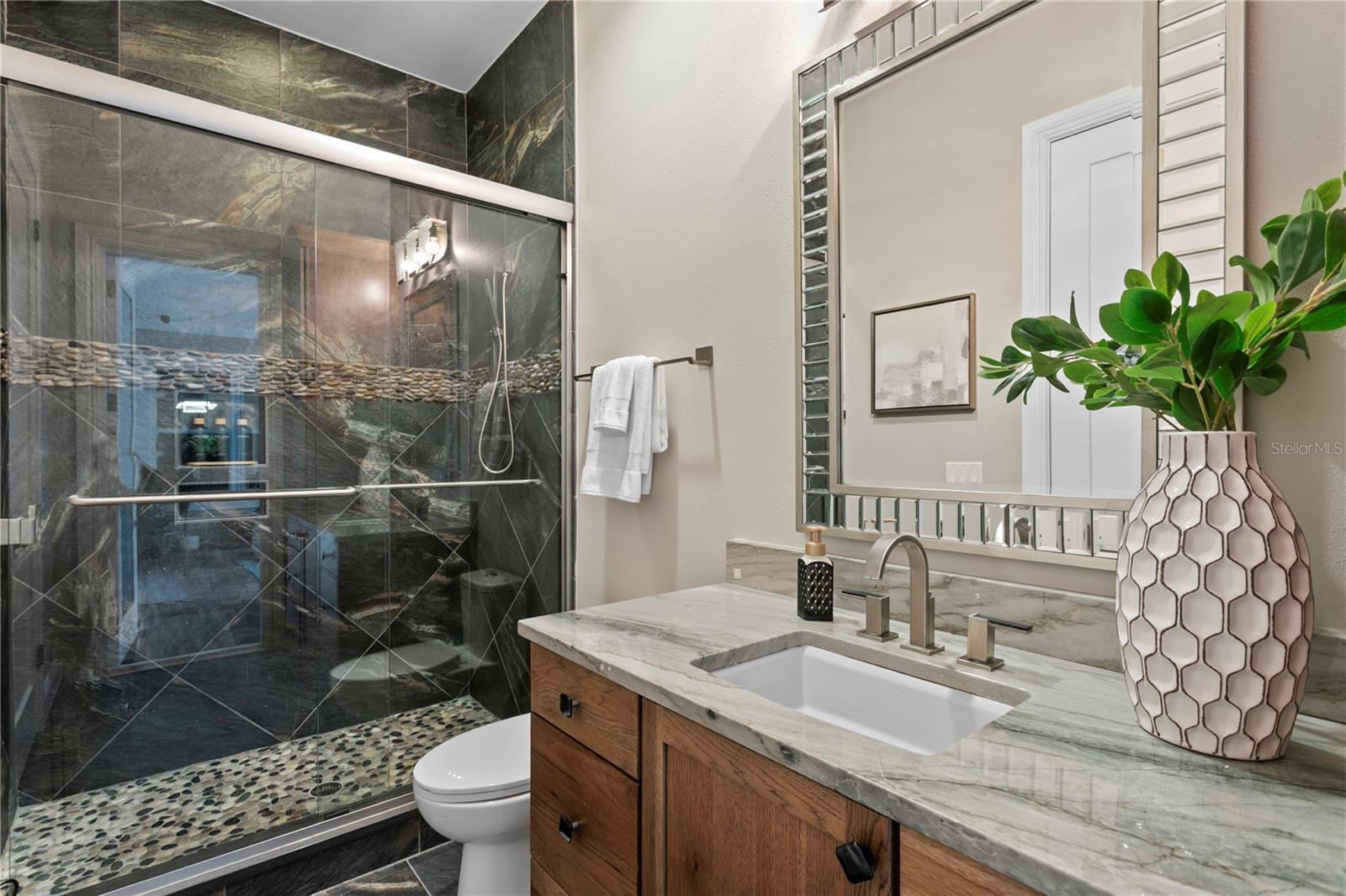 5016 W EVELYN DR — photo 31