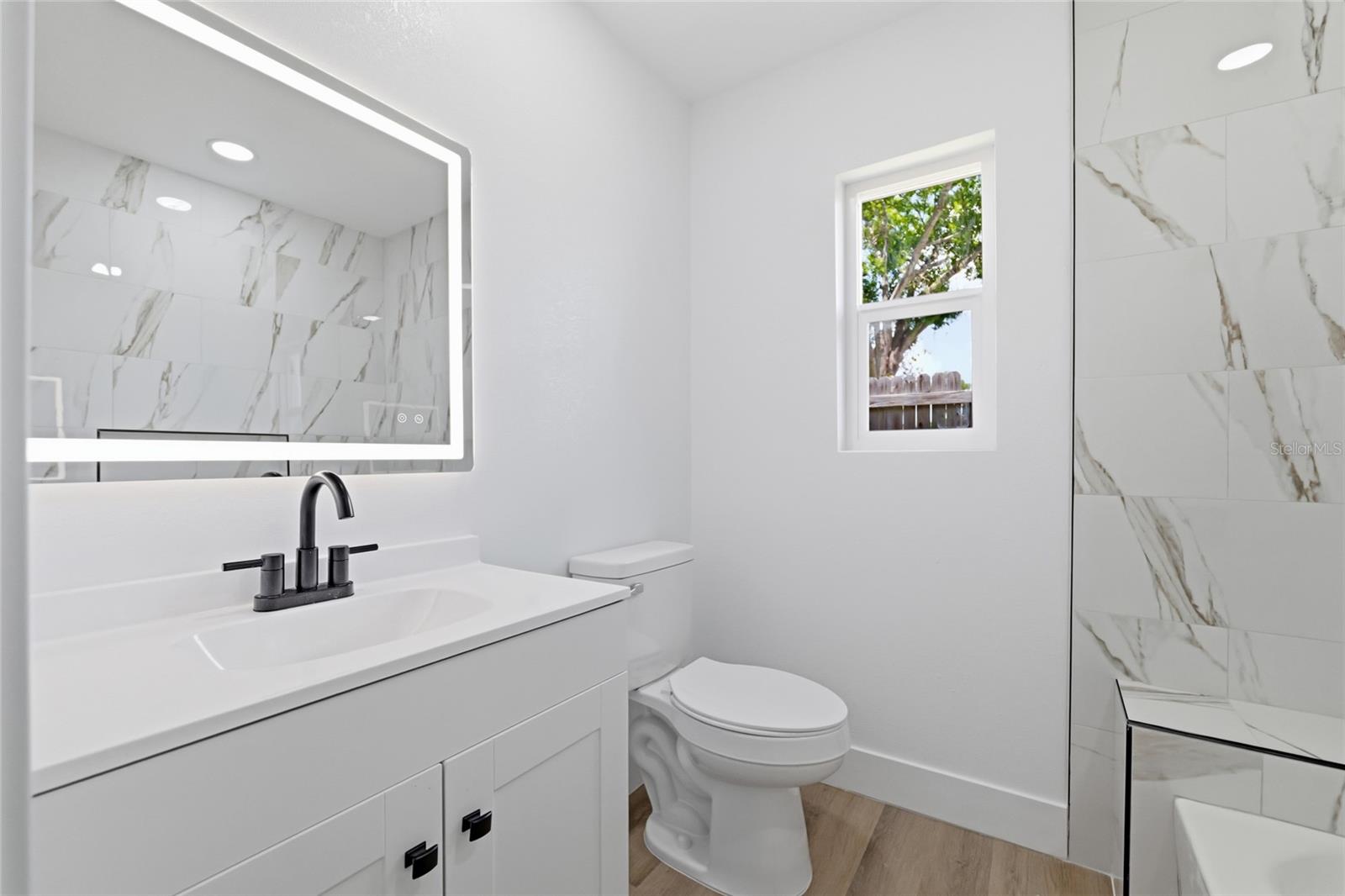 505 PAPAYA DR — photo 19