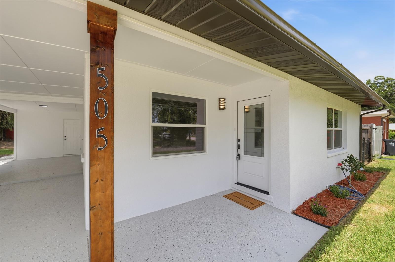 505 PAPAYA DR — photo 3