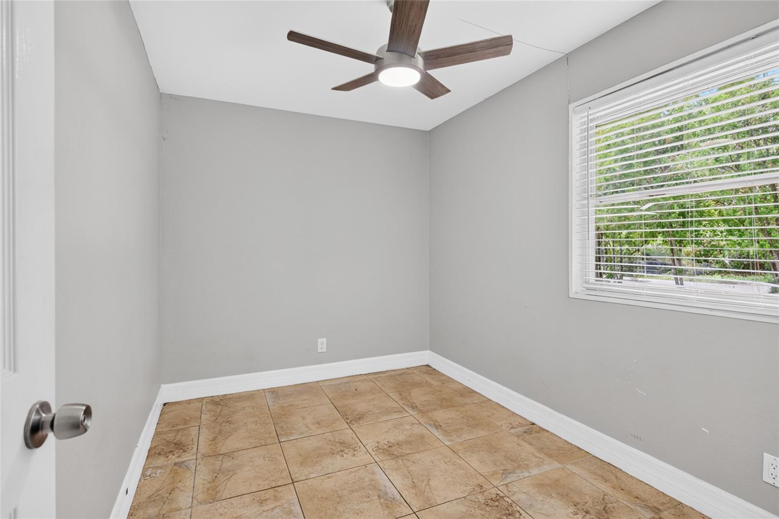 3615 W ROGERS AVE — photo 15