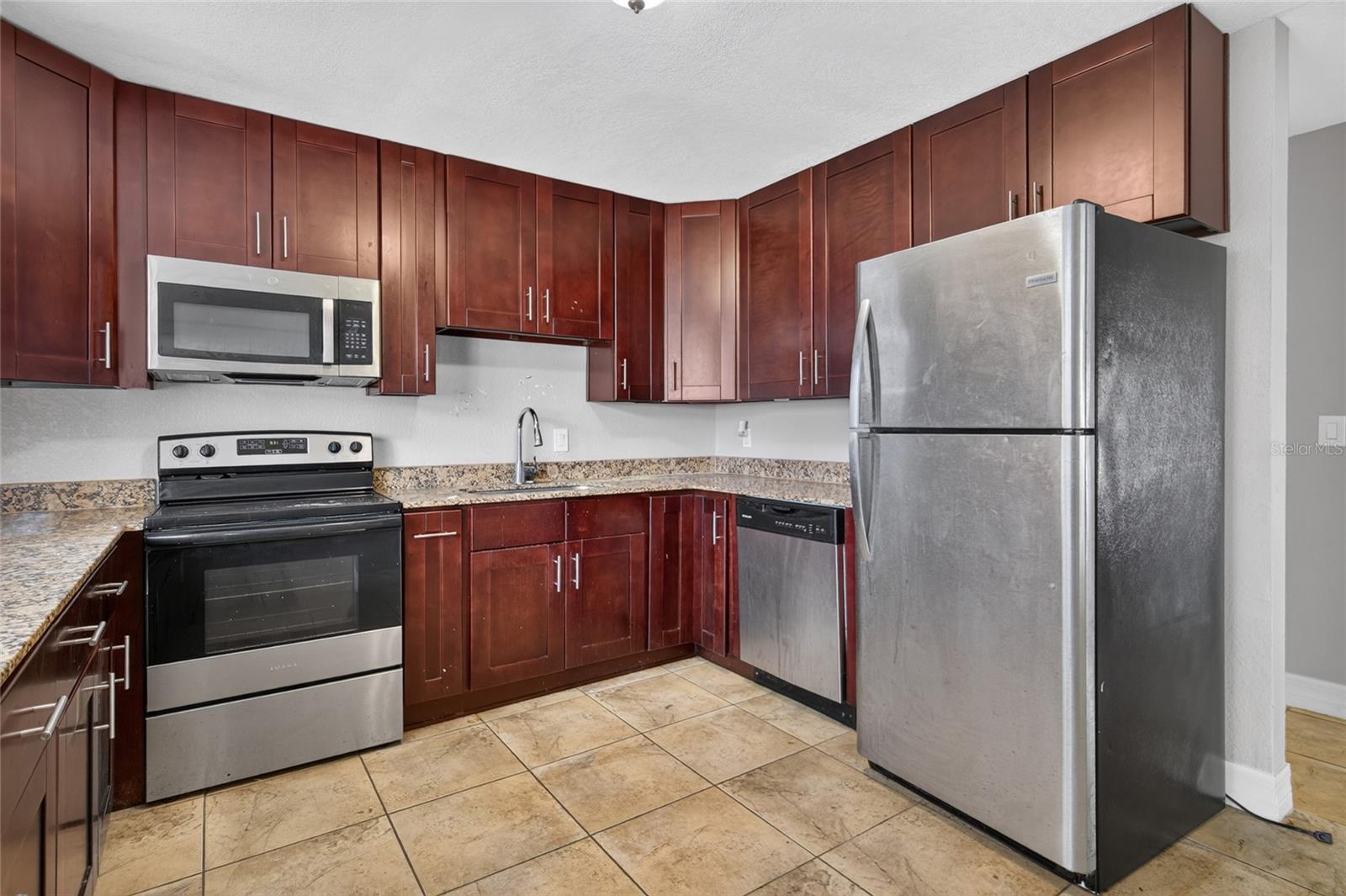 3615 W ROGERS AVE — photo 9