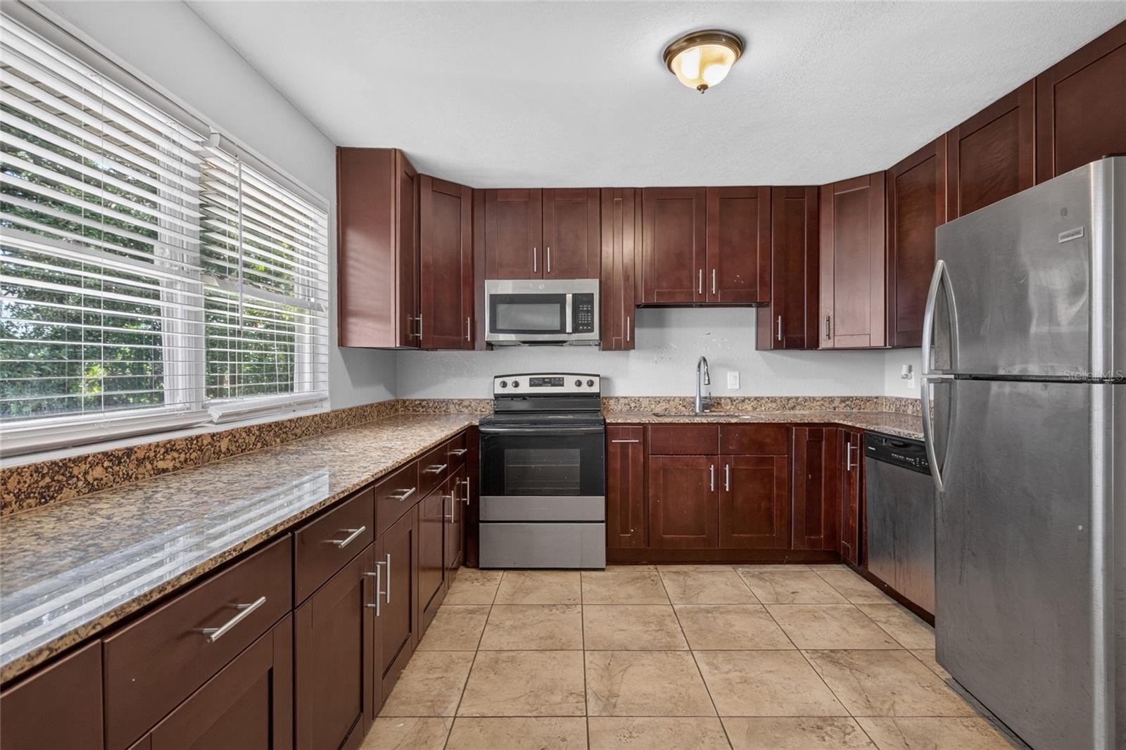 3615 W ROGERS AVE — photo 10