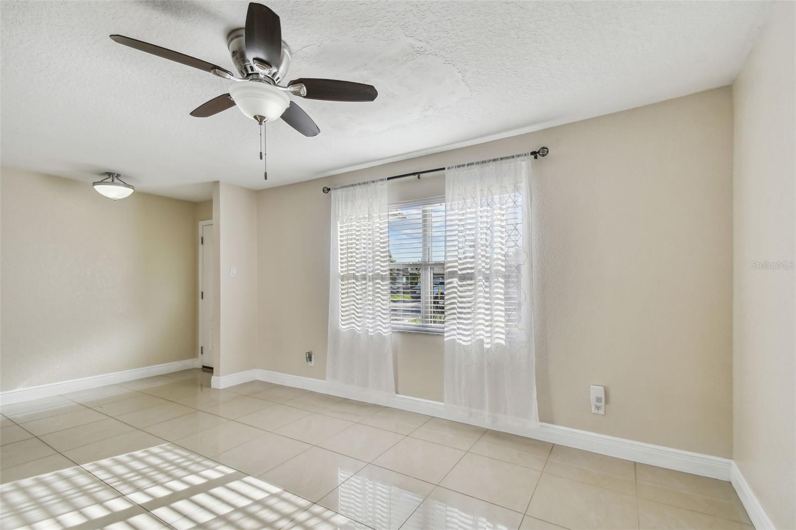 12252 ELDON DR — photo 31