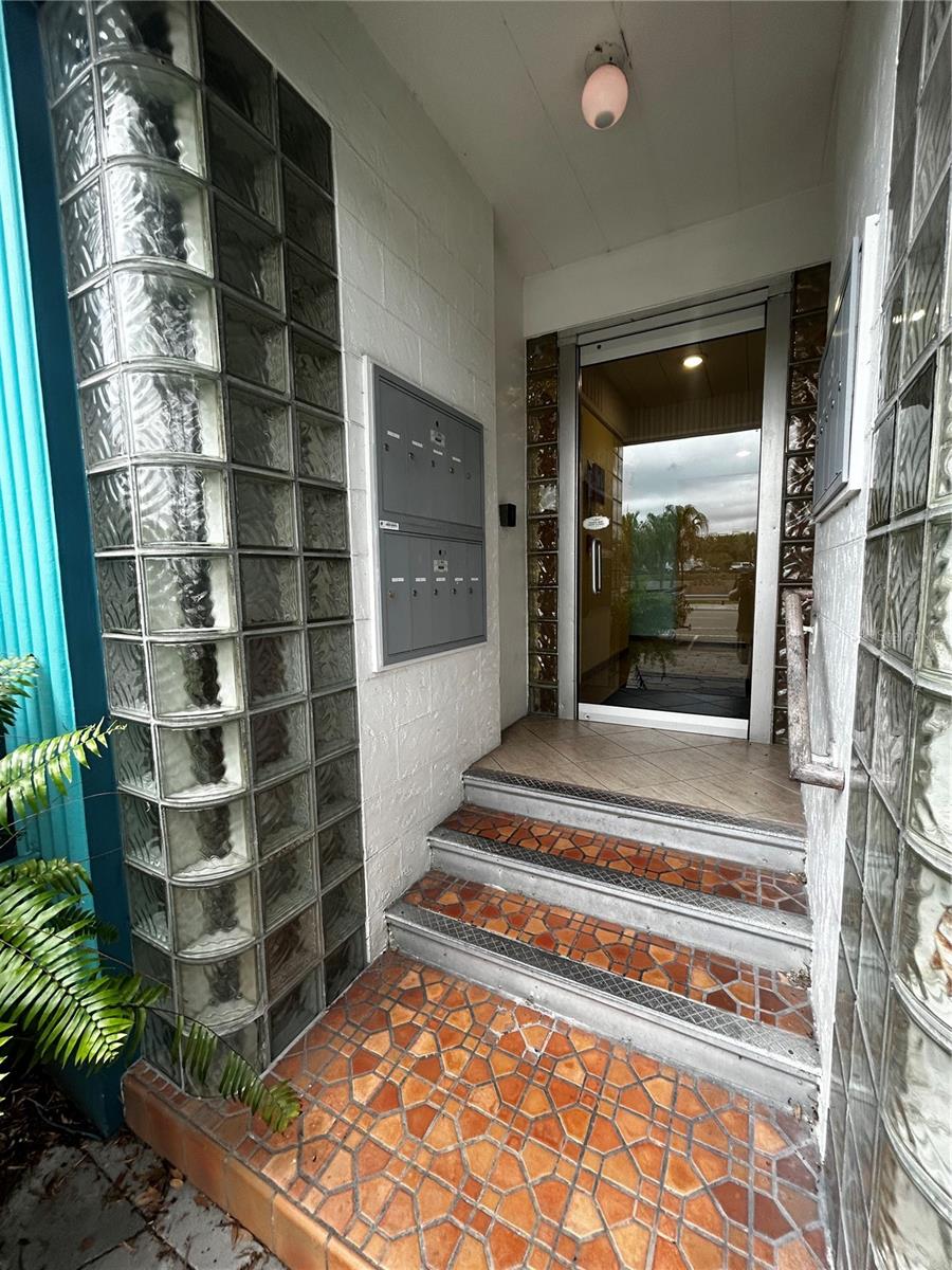 844 5TH AVE S #11 — photo 2