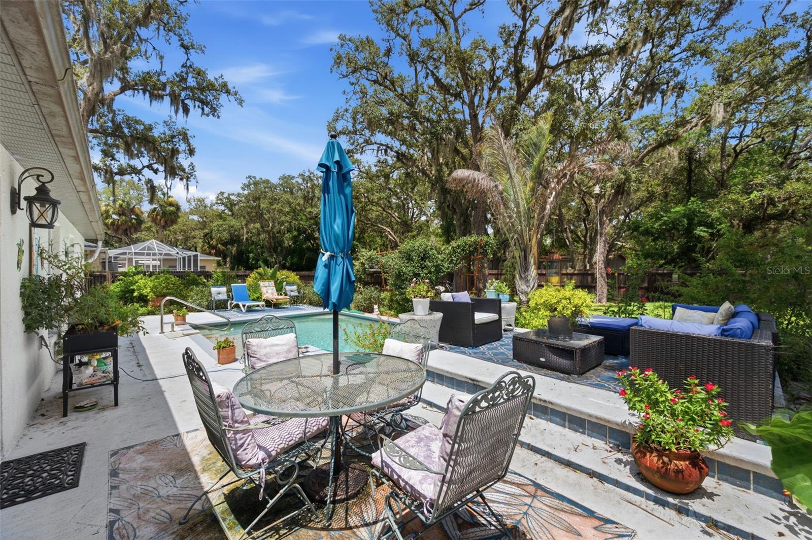 11240 MARQUERITE AVE — photo 34
