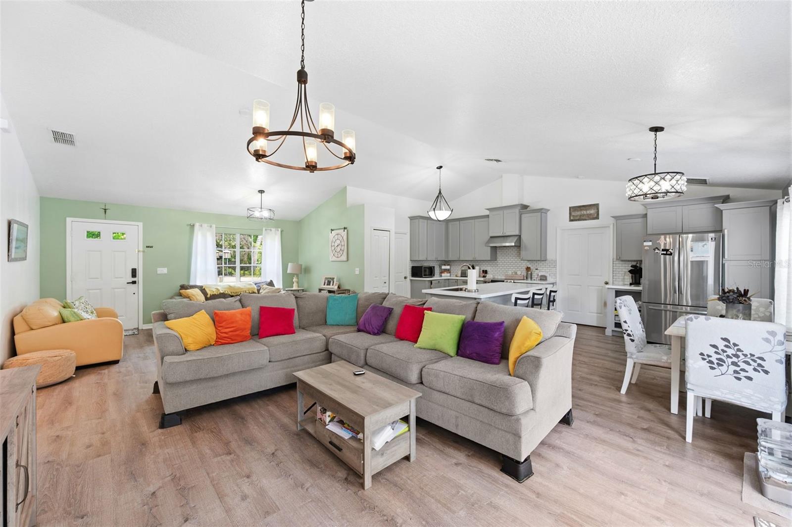 11240 MARQUERITE AVE — photo 9