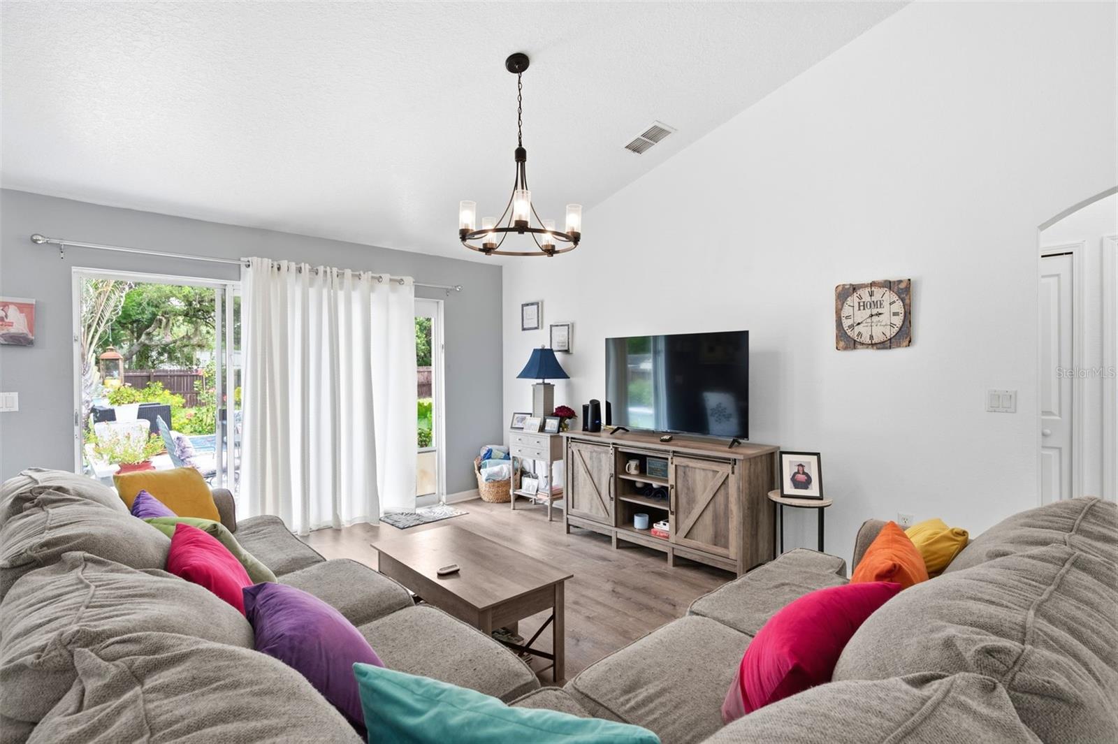 11240 MARQUERITE AVE — photo 11