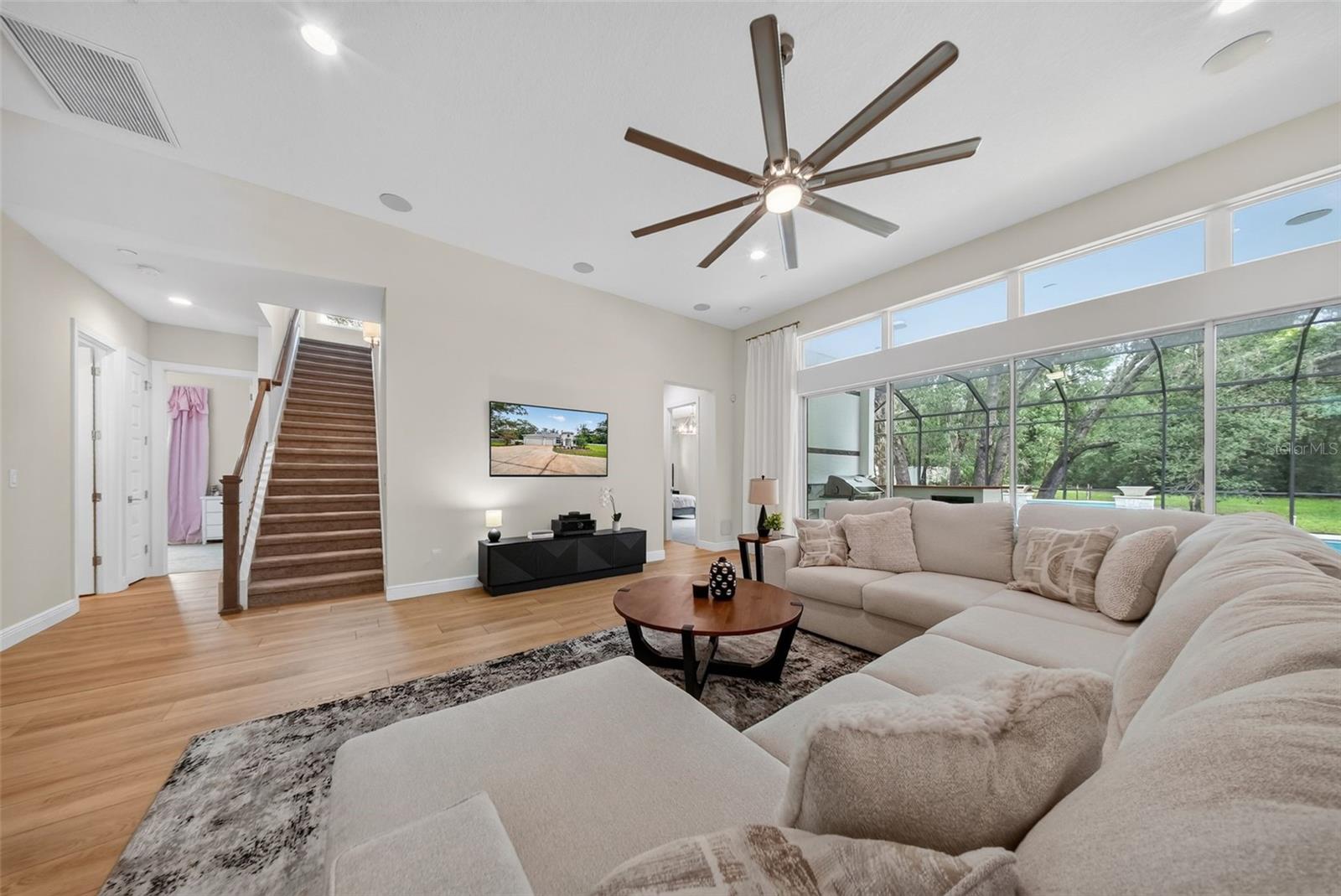 2304 CLEMENT RD — photo 20