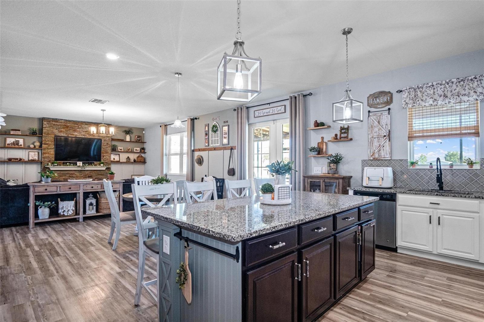 10624 ALDO MORO DR — photo 13