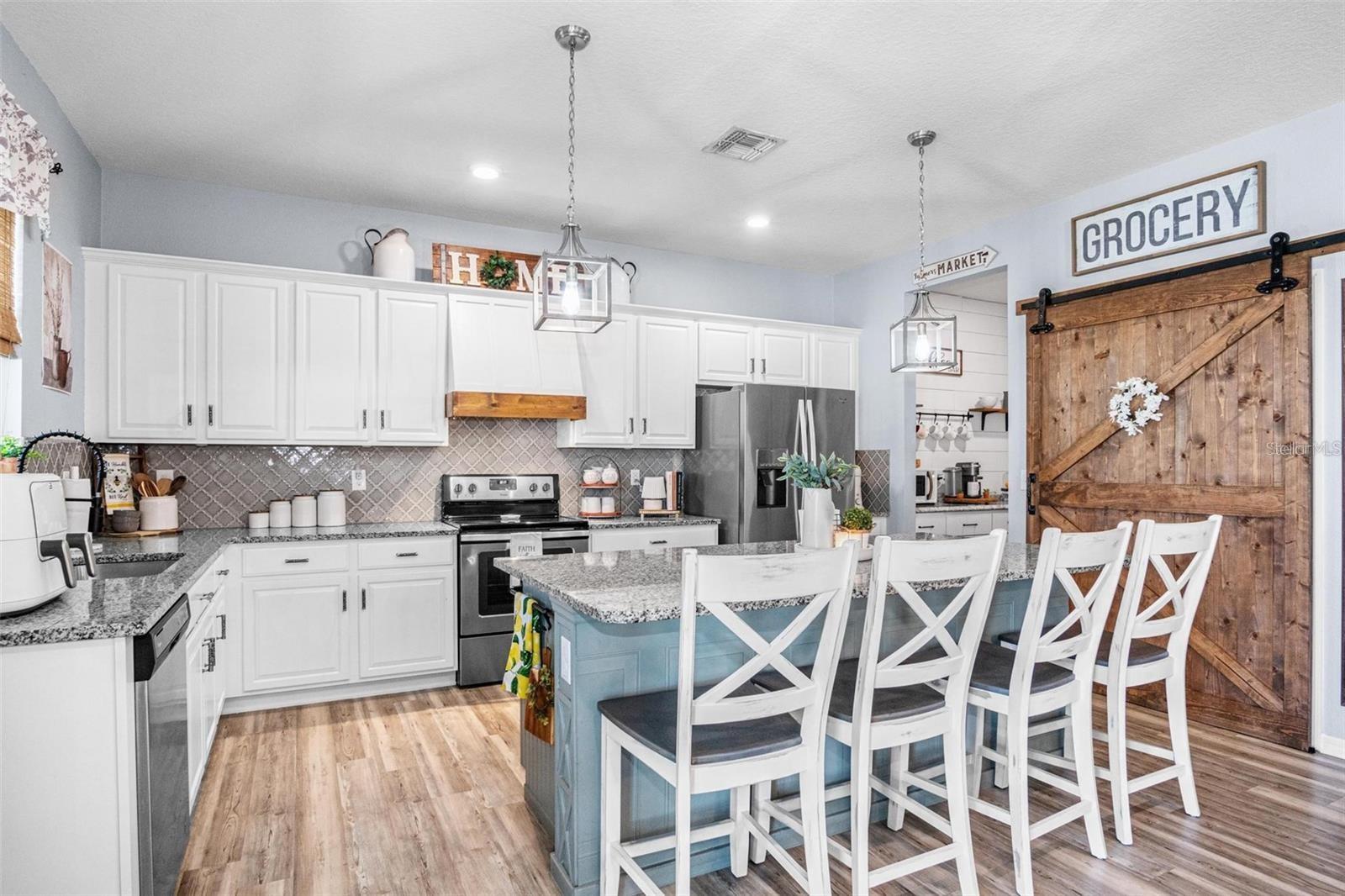 10624 ALDO MORO DR — photo 12