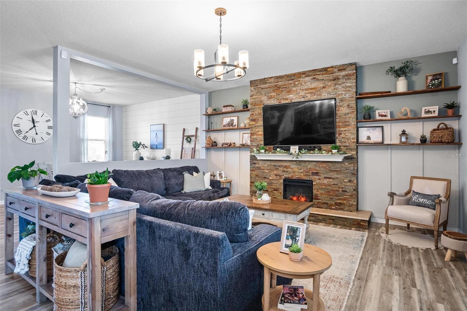 10624 ALDO MORO DR — photo 7