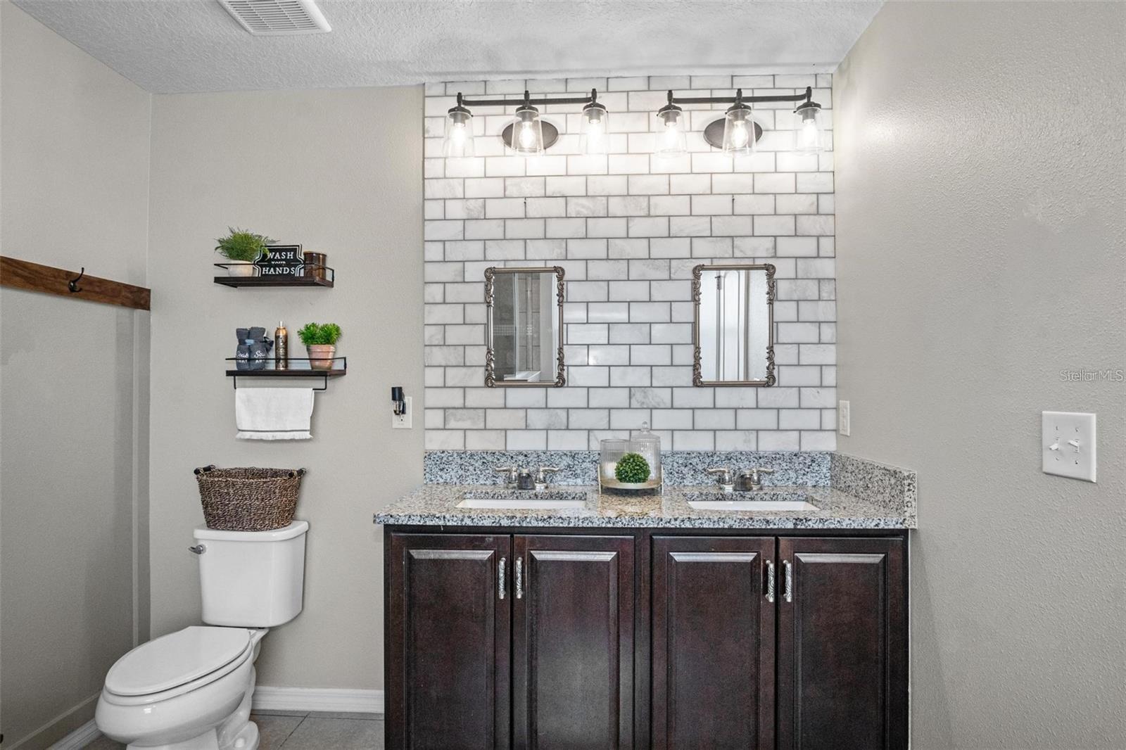 10624 ALDO MORO DR — photo 25