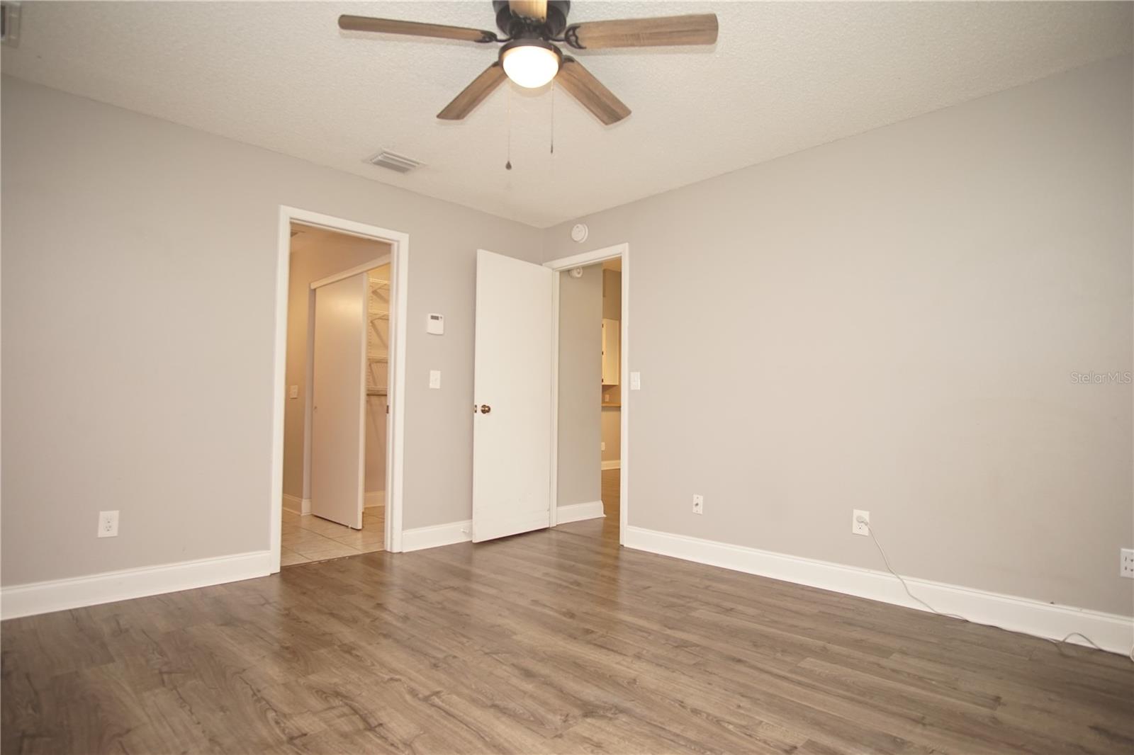 7807 AMBERLEA CT #7807 — photo 9