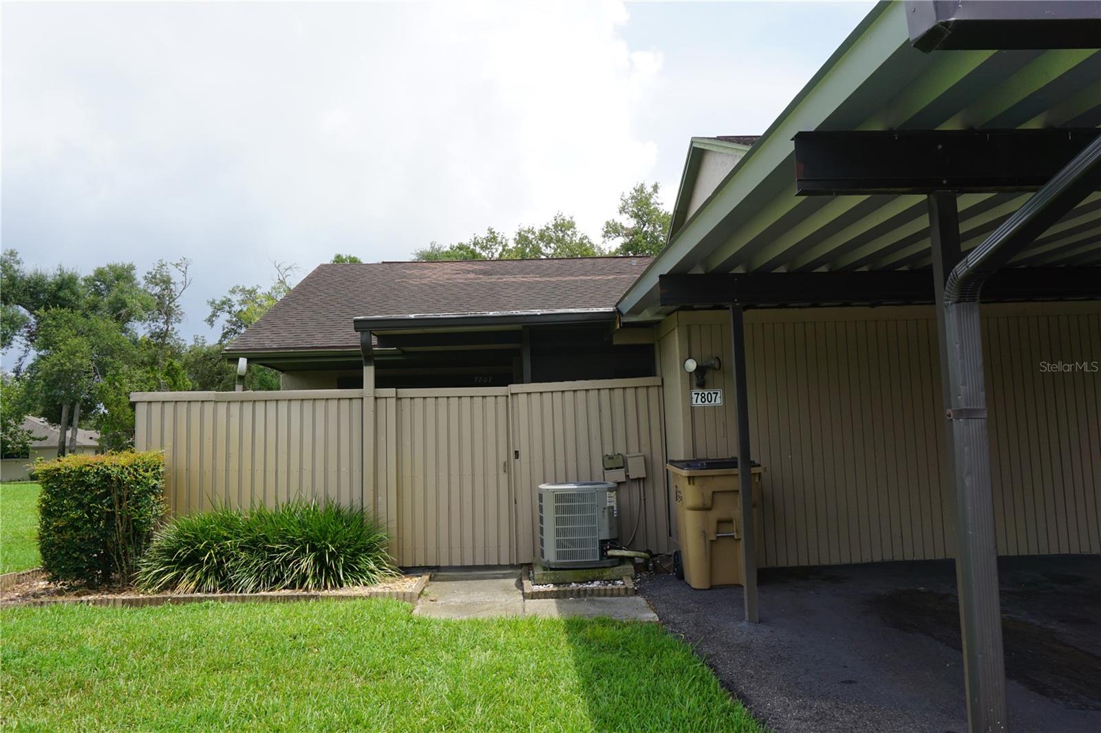 7807 AMBERLEA CT #7807 — photo 18