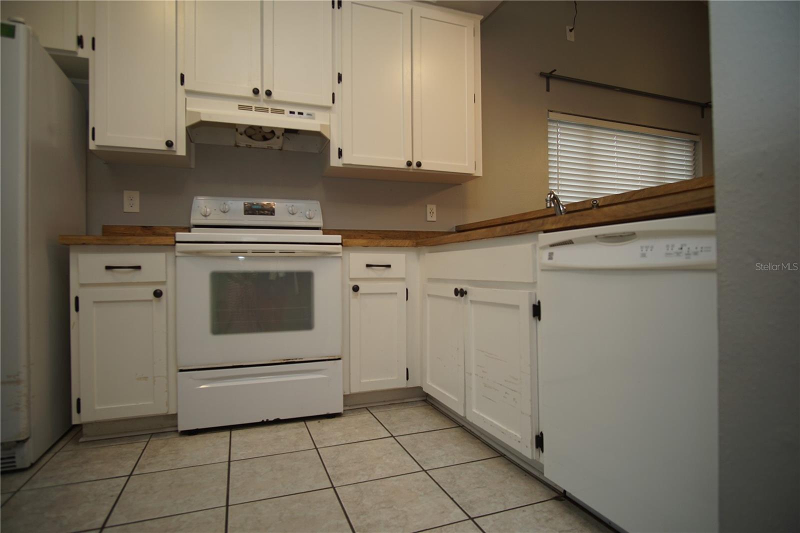 7807 AMBERLEA CT #7807 — photo 6