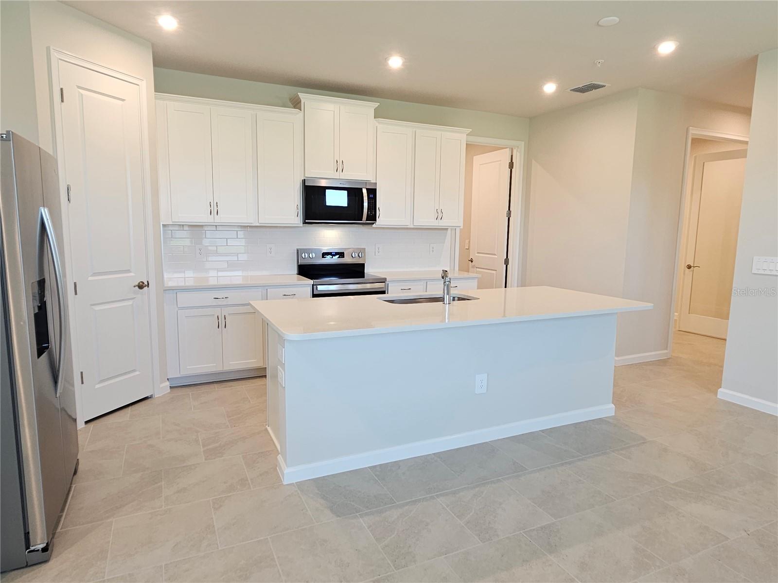 17784 STILLNESS CT — photo 9