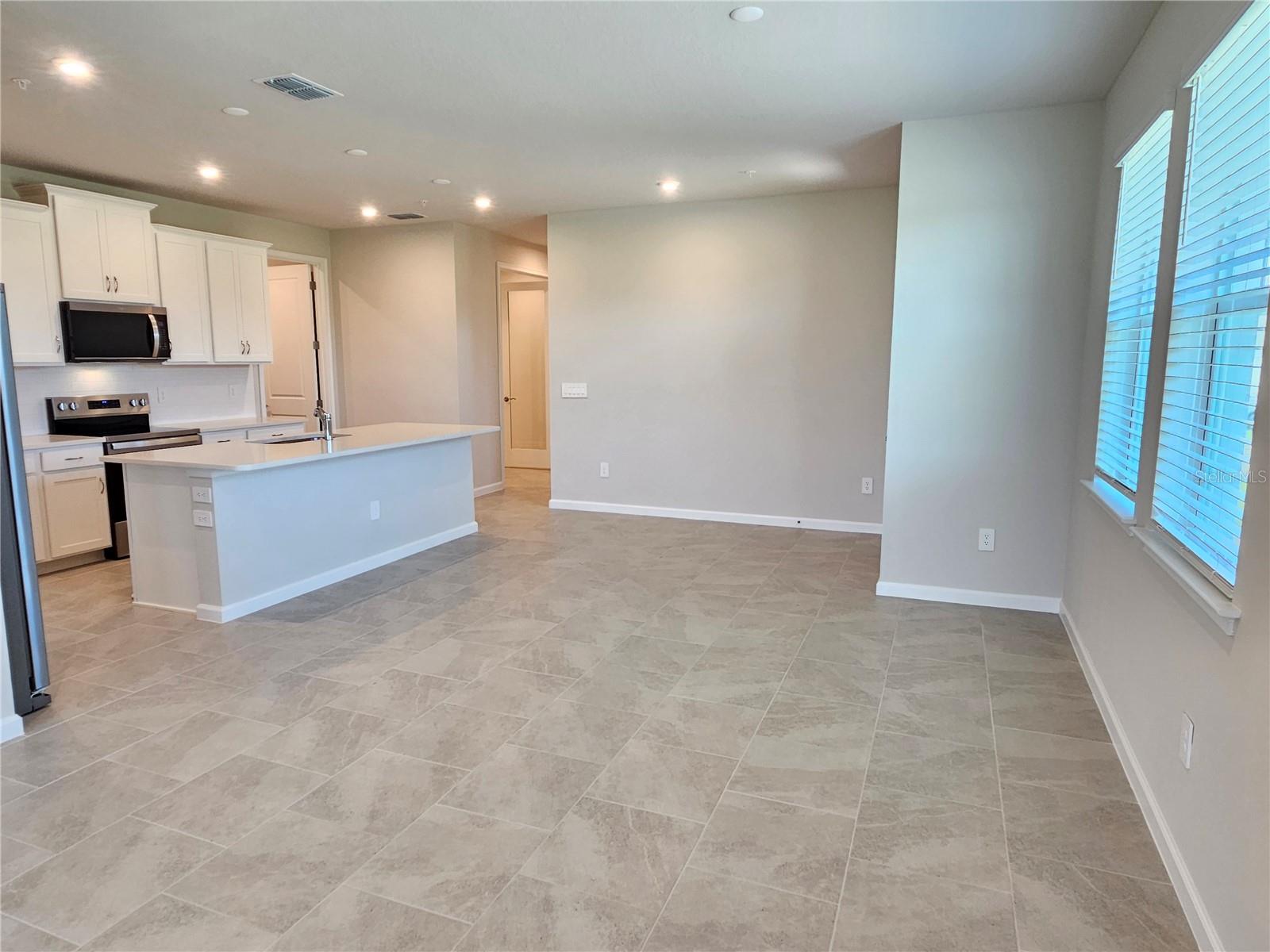 17784 STILLNESS CT — photo 8