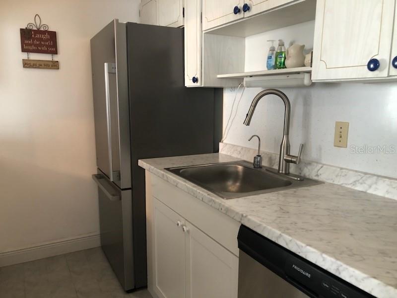 5925 TERRACE PARK DR N #111 — photo 15
