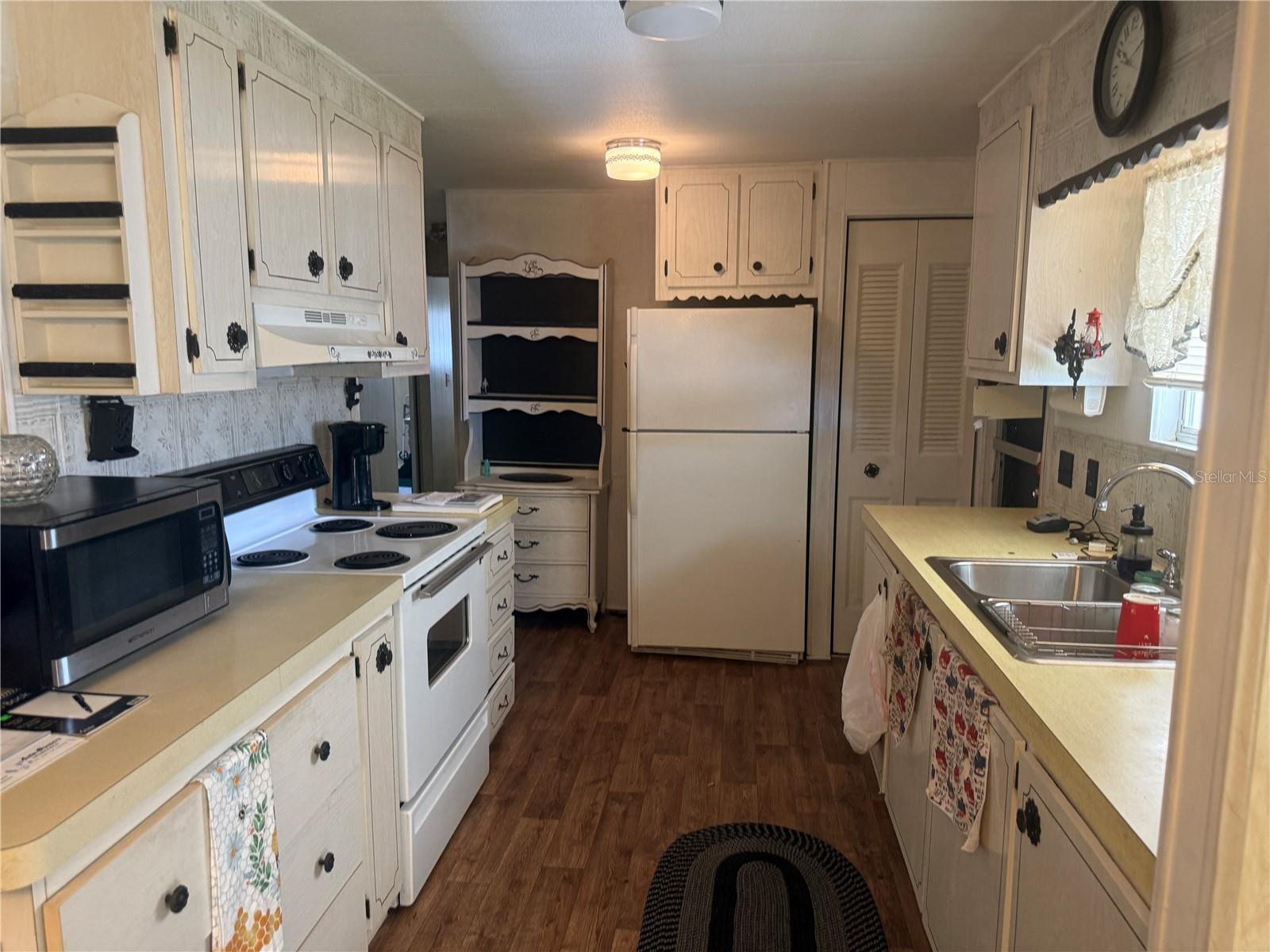 37529 ATTICA AVE — photo 14