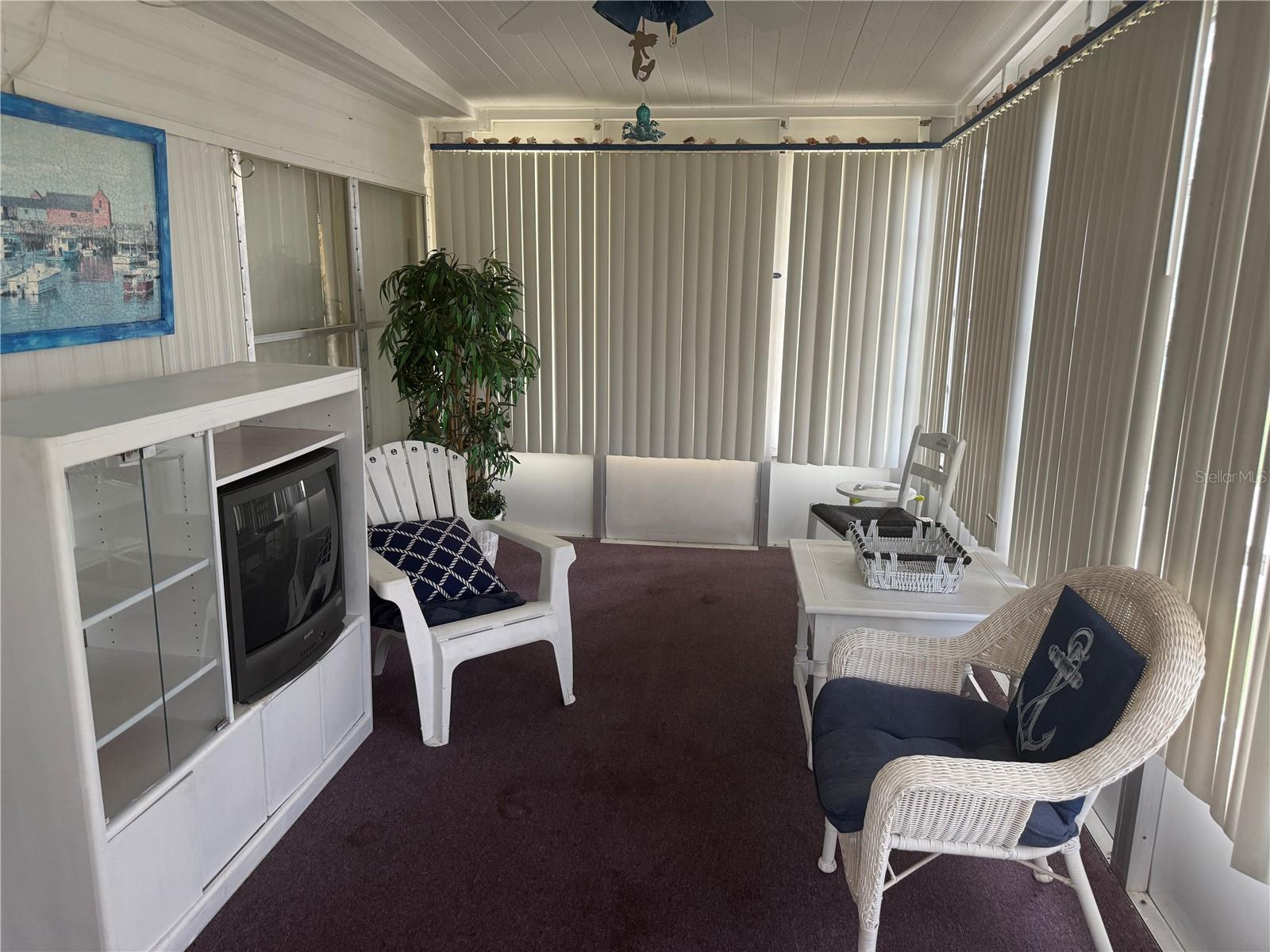 37529 ATTICA AVE — photo 23