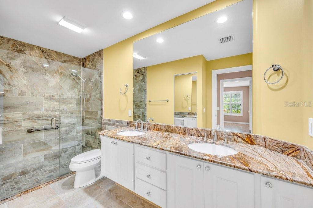 7617 CAMMINARE DR — photo 16