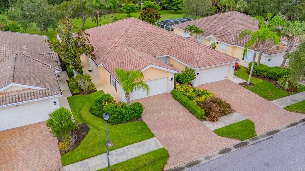 7617 CAMMINARE DR — photo 3