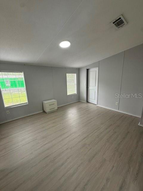 10405 JUNGLE ST — photo 15