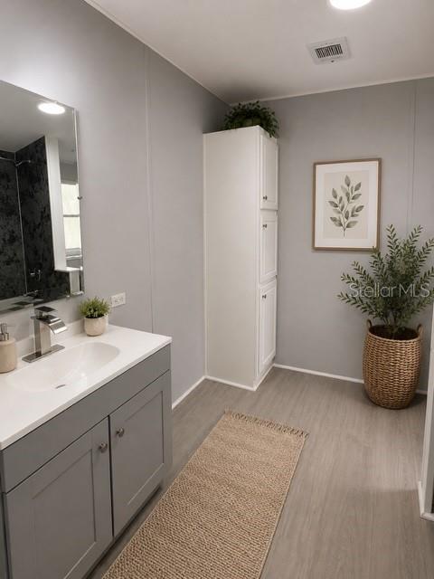 10405 JUNGLE ST — photo 16