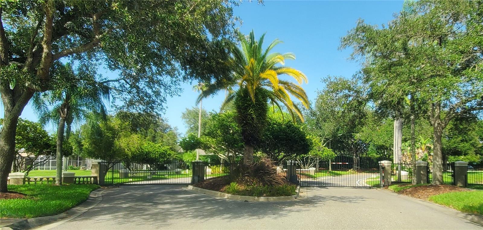 5522 REFLECTIONS BLVD — photo 41